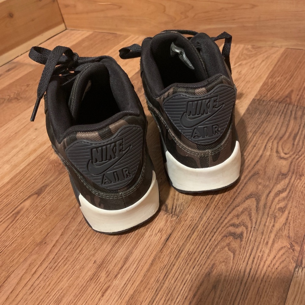 Nike air max olive camo-6.5 - Picture 2 of 5